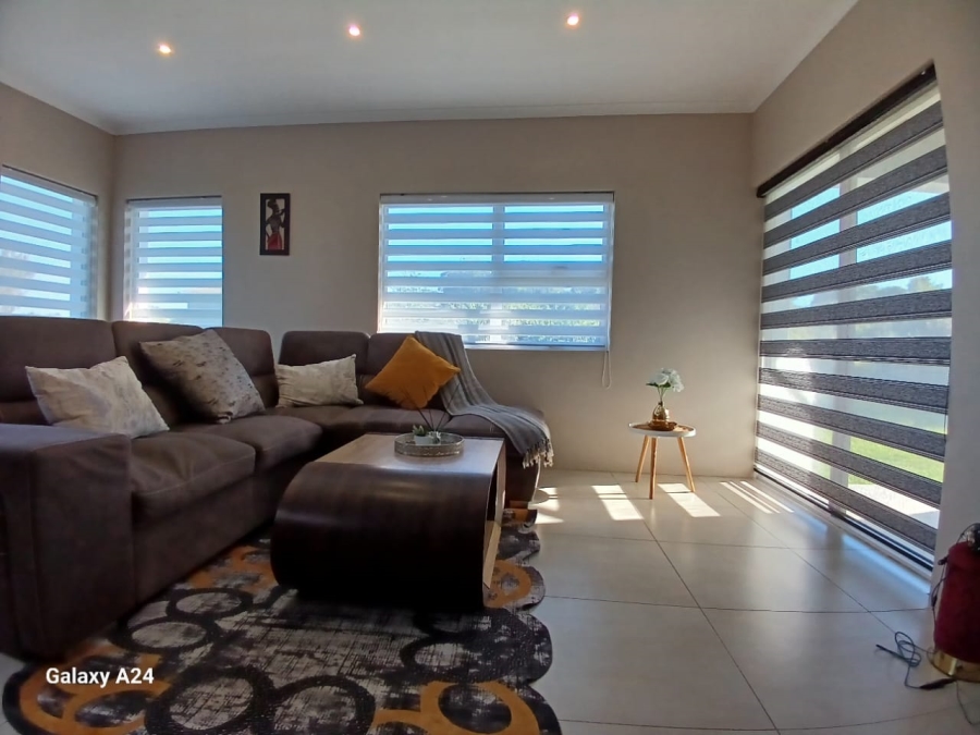 3 Bedroom Property for Sale in Kidds Beach Eastern Cape